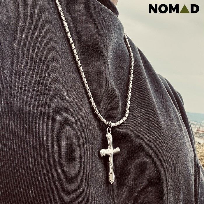 Колие NOMAD - WAVE CROSS