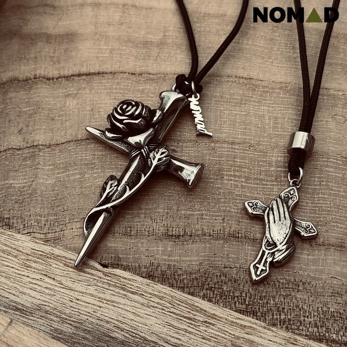 Колие NOMAD - CROSS PRAYER SILVER