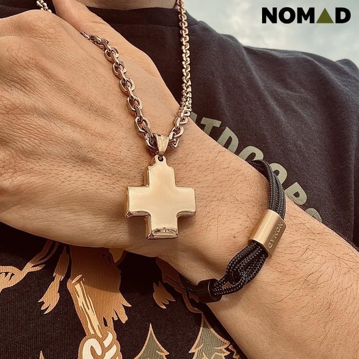 Колие NOMAD - SQUARE CROSS