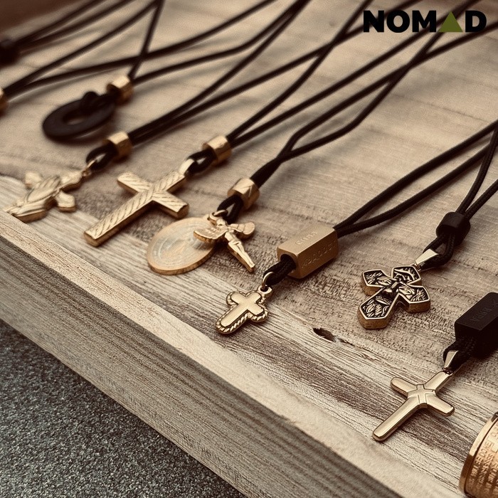 Колие NOMAD - AMULET CROSS