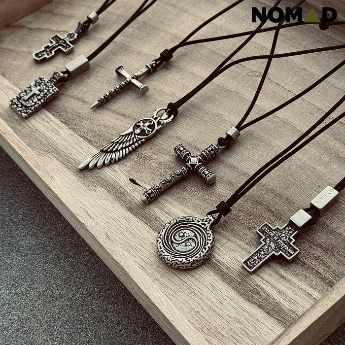 Колие NOMAD - CULT